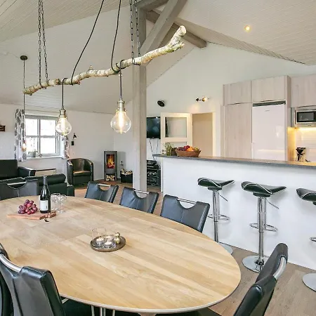 10 Person Holiday In Bl Vand Nyaraló Blåvand