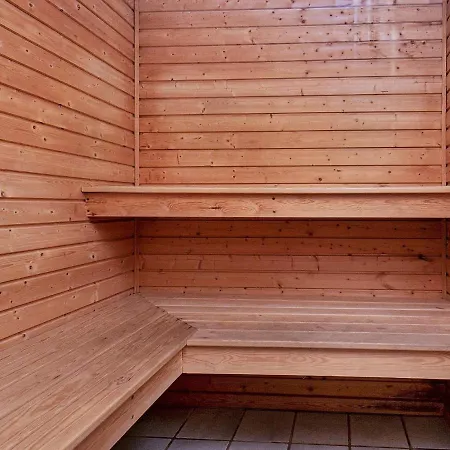 10 Person Holiday In Bl Vand Nyaraló